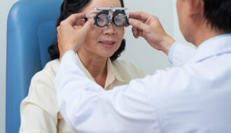 Mổ cườm mắt: Hiểu rõ quy trình và lợi ích để bảo vệ đôi mắt của bạn